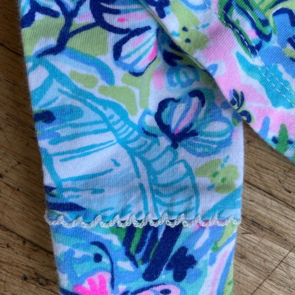 Lilly Pulitzer Size 2 pajamas - Picture 3 of 10